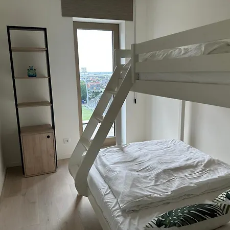 Apartmán Luxury 2-bedroom With Spacious Sun Terrace T131 *